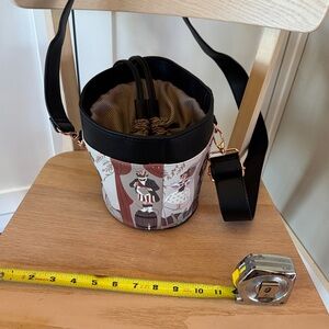 Disney Haunted Mansion Stretching Portrait bucket bag